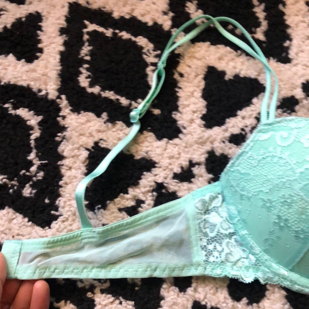 Padded push-up bra - Picture 2 of 4